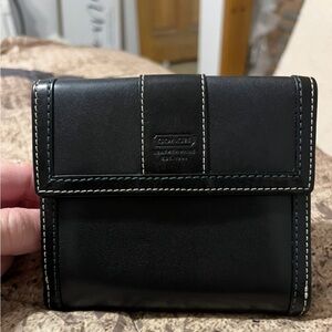 EUC VINTAGE LEATHER COACH WALLET 5x3